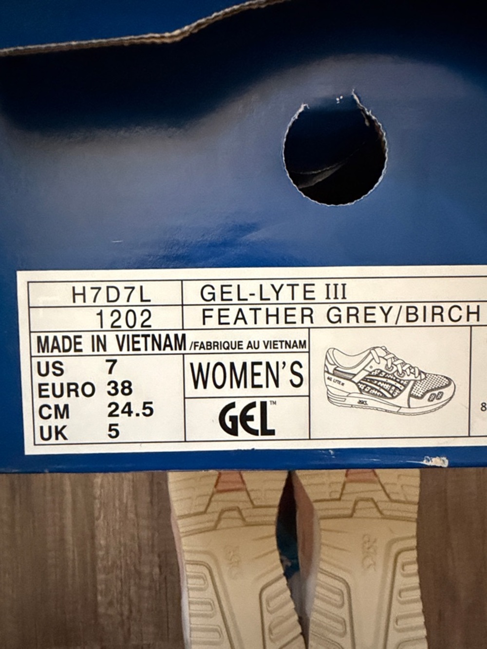NIB ASICS Pink and Taupe Suede Gel-Lyte III Sneakers - Picture 5 of 5